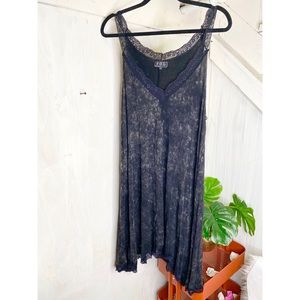 Pol black lacy dress